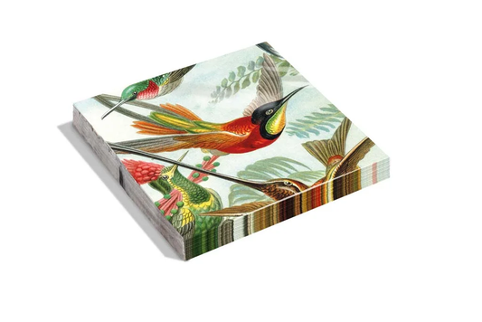 Servetter med art of nature motiv. fåglar och blad.