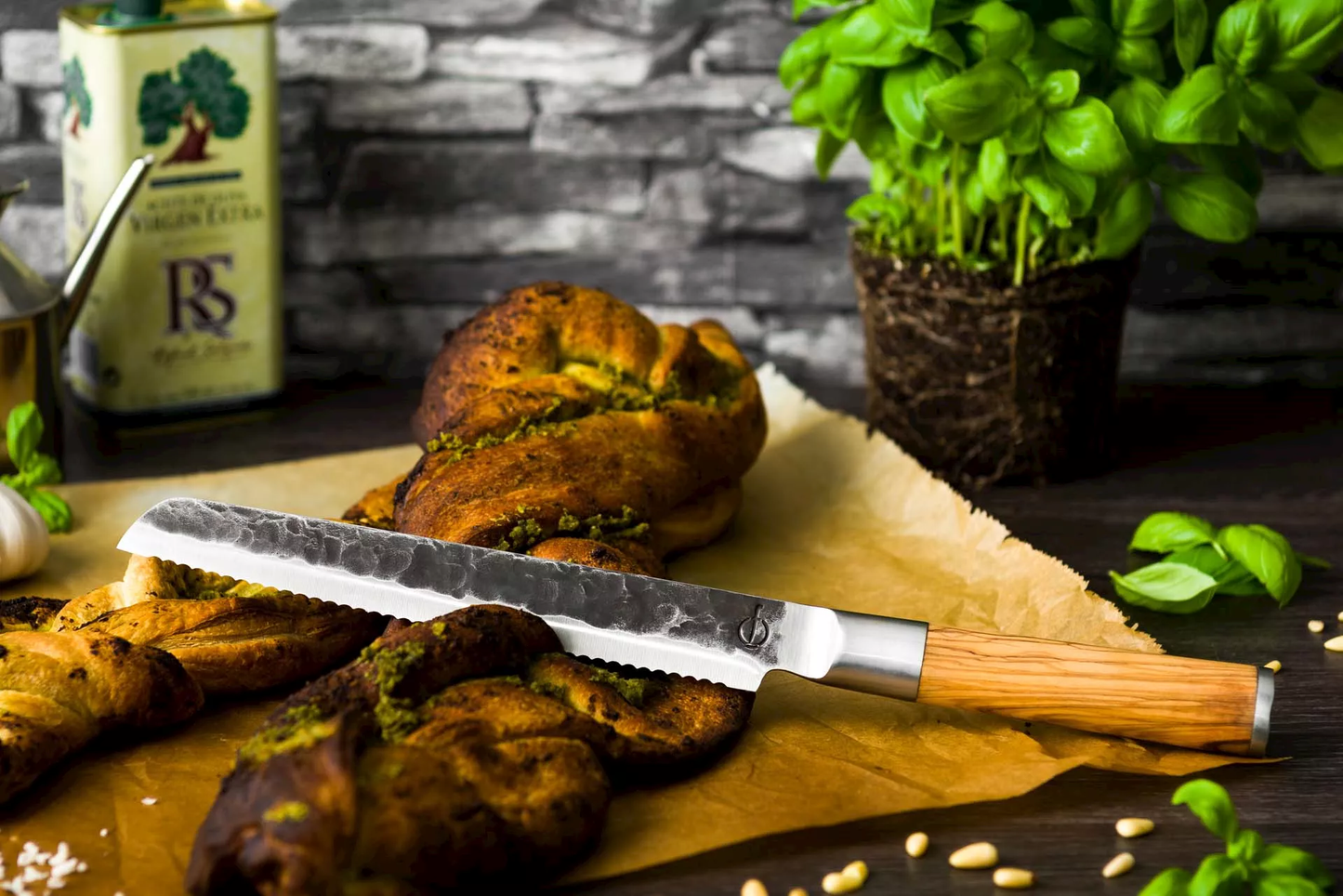 Brödkniv Forged Olive