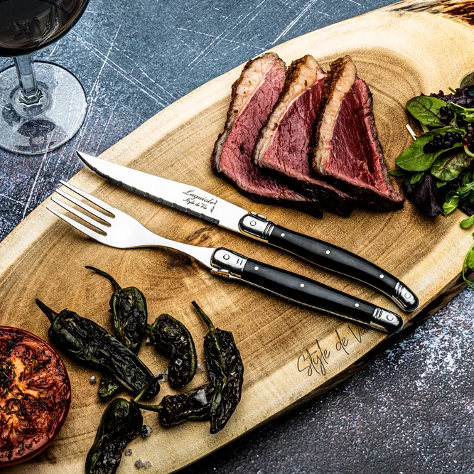 Kniv och gaffel Laguiole black