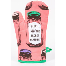 Rosa ugnsvante med kryddburkar på. Text "Bitch i am the Secret ingredient "